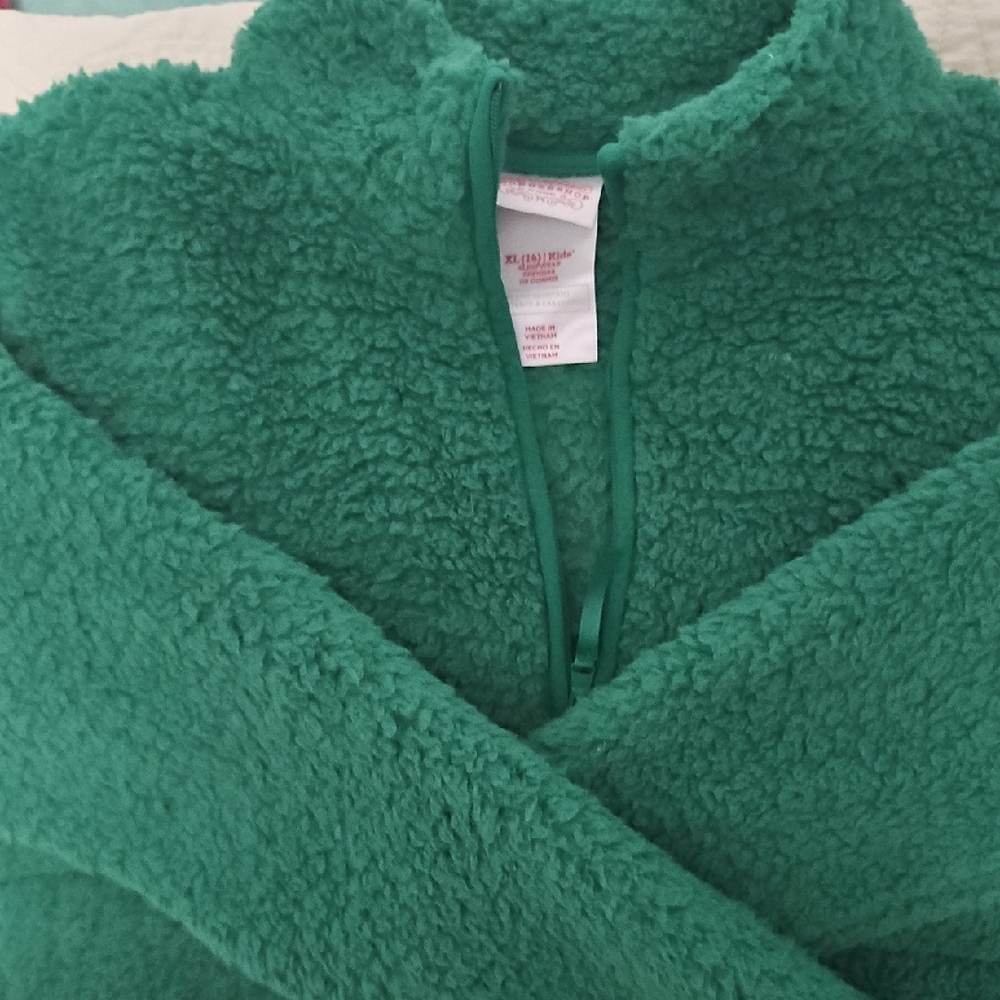 Cozy Green Sherpa Pullover